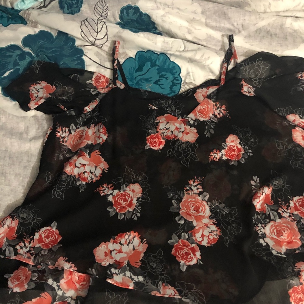 Torrid black floral top off shoulder sleeves